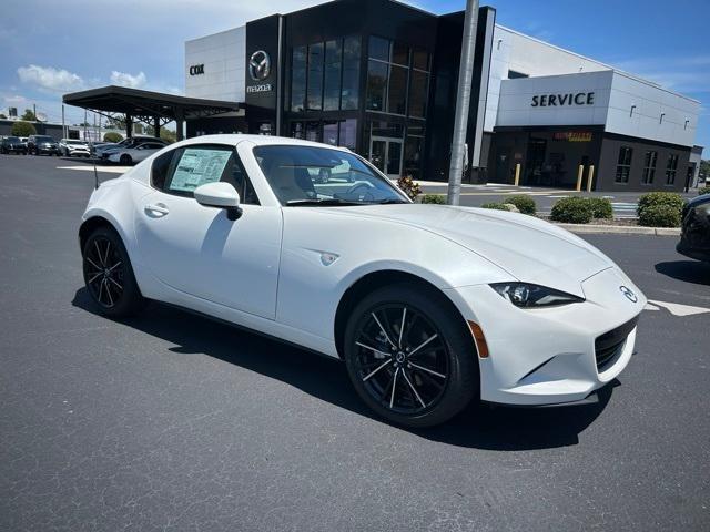 new 2025 Mazda MX-5 Miata RF car, priced at $39,722
