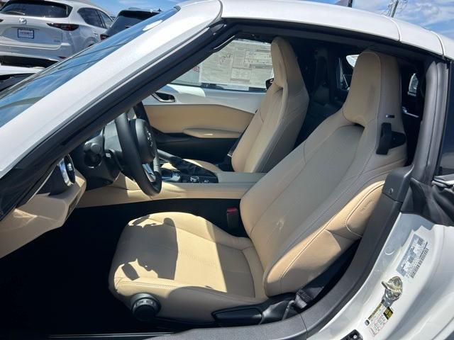 new 2025 Mazda MX-5 Miata RF car, priced at $39,722