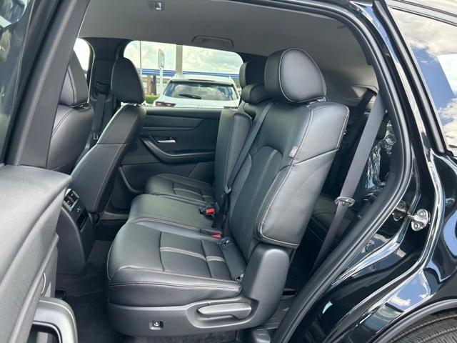 new 2025 Mazda CX-90 car, priced at $37,929