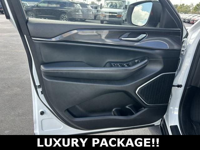 used 2022 Jeep Grand Cherokee L car, priced at $25,700