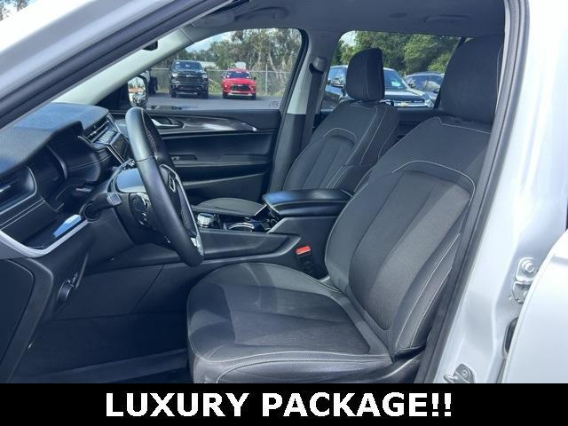 used 2022 Jeep Grand Cherokee L car, priced at $25,700