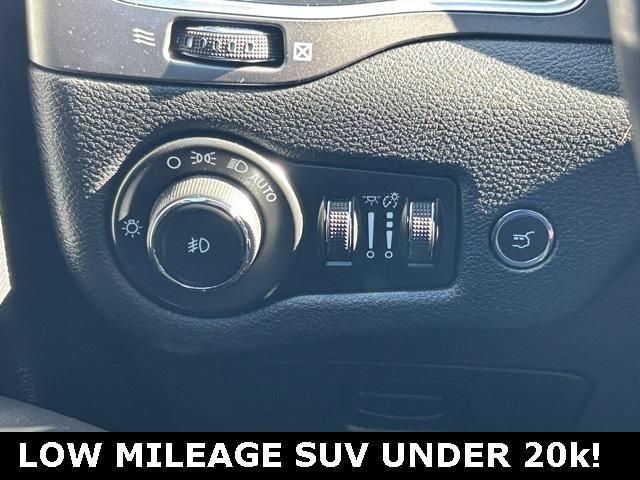 used 2019 Jeep Cherokee car, priced at $19,410