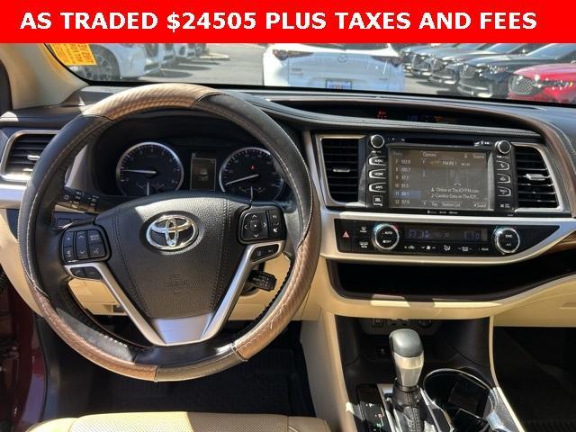 used 2019 Toyota Highlander car, priced at $24,505