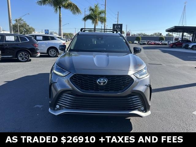 used 2021 Toyota Highlander car, priced at $26,910