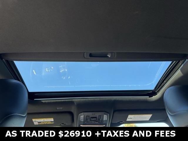 used 2021 Toyota Highlander car, priced at $26,910