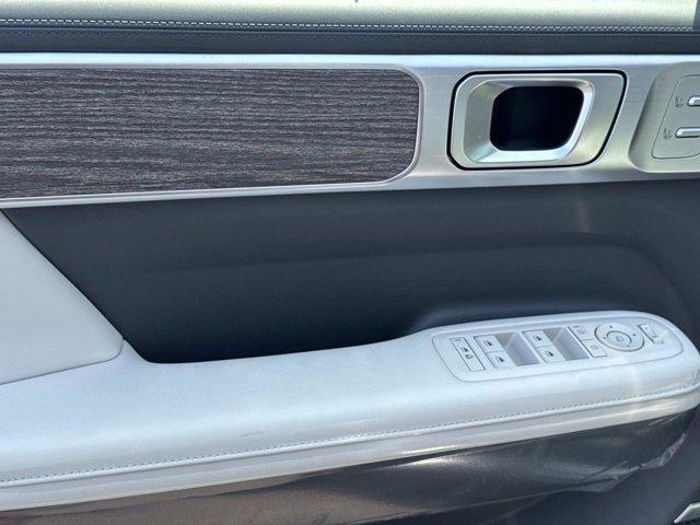 new 2025 Hyundai SANTA FE HEV car, priced at $50,254