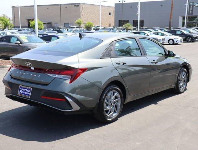 new 2024 Hyundai Elantra car, priced at $25,055