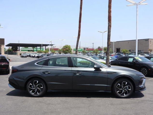 new 2025 Hyundai Sonata car, priced at $29,830