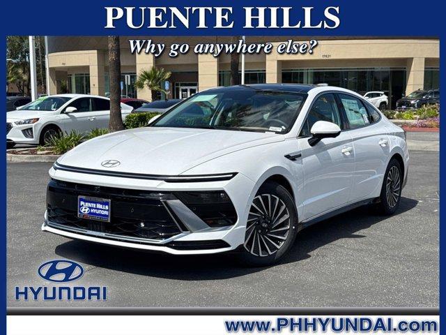 new 2025 Hyundai Sonata Hybrid car, priced at $39,955