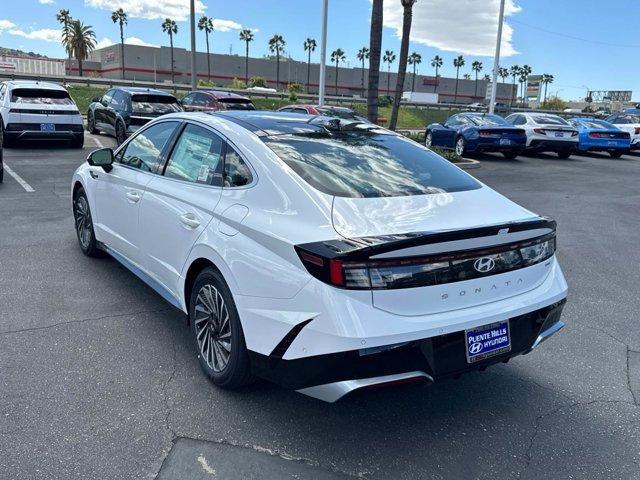 new 2025 Hyundai Sonata Hybrid car, priced at $39,955