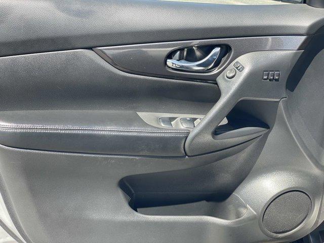 used 2020 Nissan Rogue car, priced at $18,995