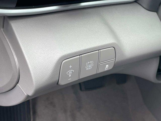 new 2025 Hyundai ELANTRA HEV car, priced at $27,305