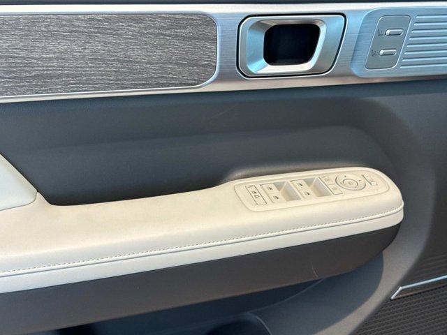 new 2025 Hyundai Santa Fe car, priced at $51,935