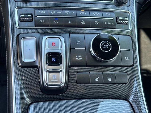 used 2022 Hyundai Santa Fe car, priced at $17,995