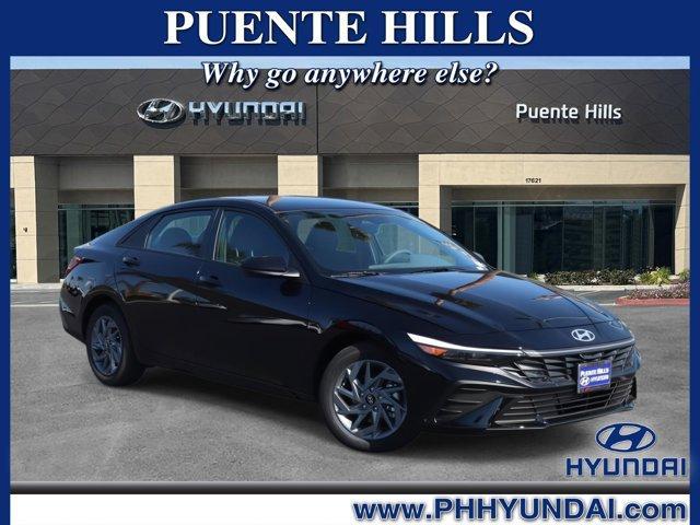 new 2025 Hyundai Elantra car, priced at $25,020