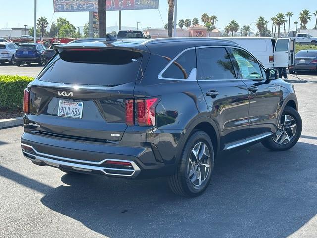 used 2023 Kia Sorento Hybrid car, priced at $30,995