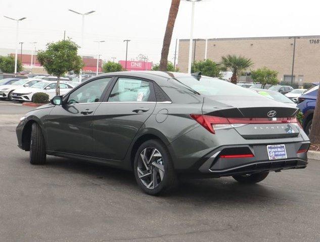 new 2025 Hyundai Elantra car, priced at $27,260