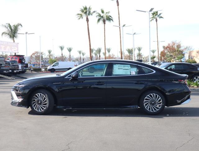 new 2025 Hyundai Sonata Hybrid car, priced at $32,690