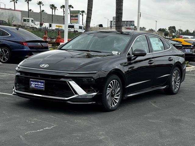 new 2024 Hyundai Sonata Hybrid car, priced at $38,880