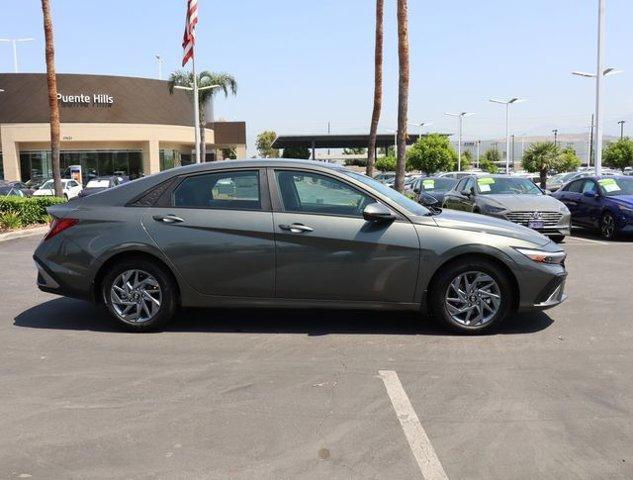 new 2025 Hyundai Elantra car, priced at $24,665