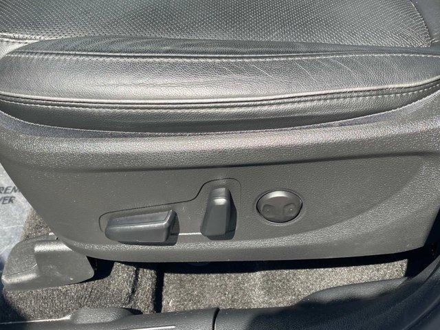 used 2022 Hyundai Santa Fe car, priced at $24,995