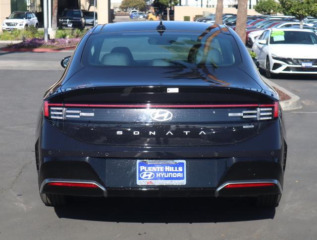 new 2025 Hyundai Sonata Hybrid car, priced at $39,350