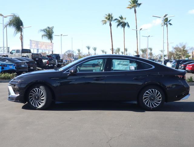 new 2025 Hyundai Sonata Hybrid car, priced at $39,350