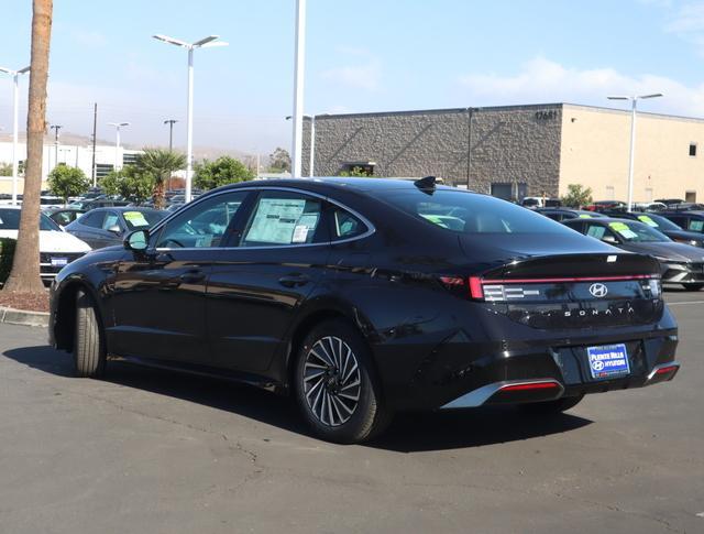 new 2025 Hyundai Sonata Hybrid car, priced at $39,350