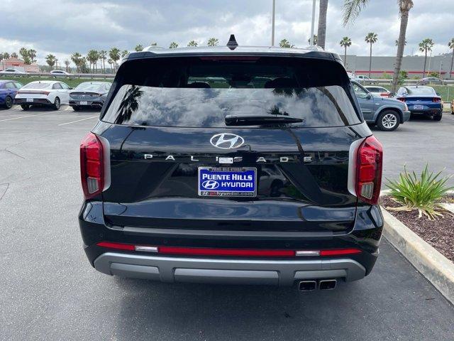used 2024 Hyundai Palisade car, priced at $34,995