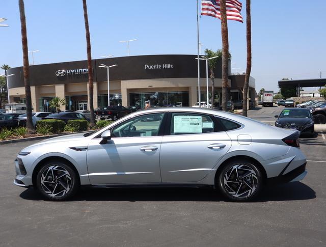 new 2024 Hyundai Sonata car, priced at $32,240