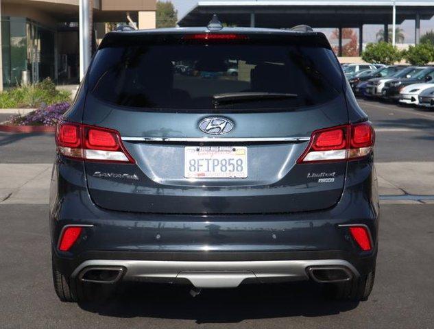 used 2018 Hyundai Santa Fe car, priced at $17,995