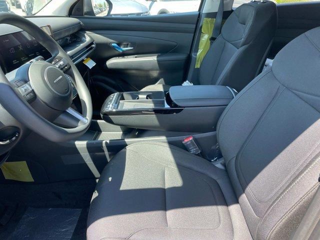 new 2025 Hyundai TUCSON Hybrid car, priced at $35,730