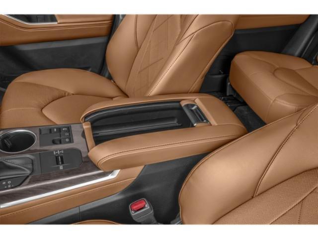 used 2023 Toyota Highlander car, priced at $46,888