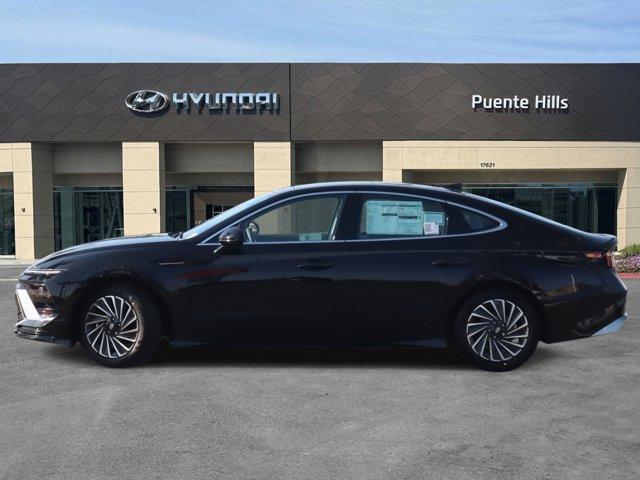 new 2025 Hyundai Sonata Hybrid car, priced at $39,380