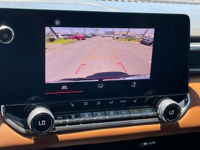 used 2024 GMC Canyon car, priced at $40,995