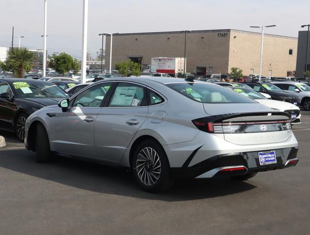 new 2025 Hyundai Sonata Hybrid car, priced at $32,710