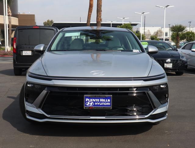 new 2025 Hyundai Sonata Hybrid car, priced at $32,710