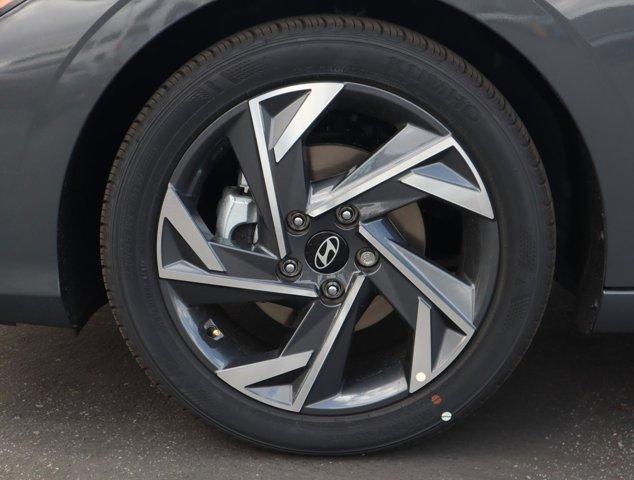 new 2025 Hyundai Elantra car, priced at $27,475