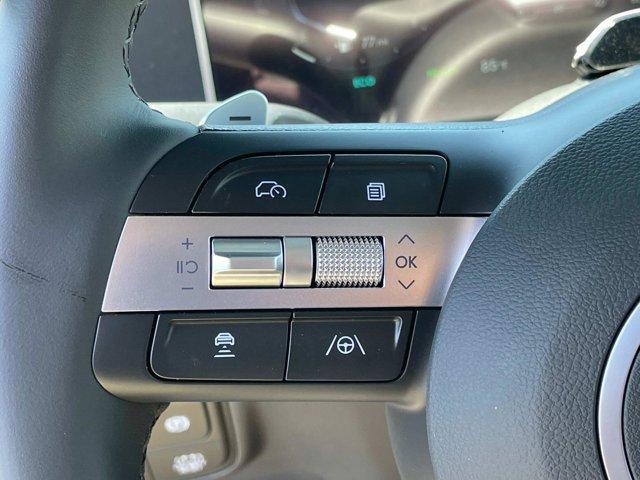 new 2025 Hyundai TUCSON Hybrid car, priced at $39,155
