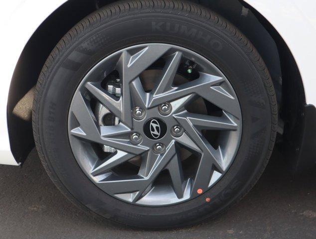 new 2025 Hyundai ELANTRA HEV car, priced at $27,725
