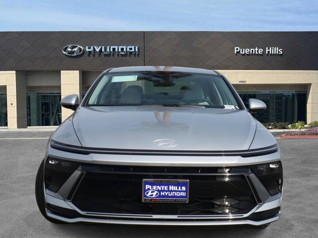 new 2025 Hyundai Sonata Hybrid car, priced at $33,070