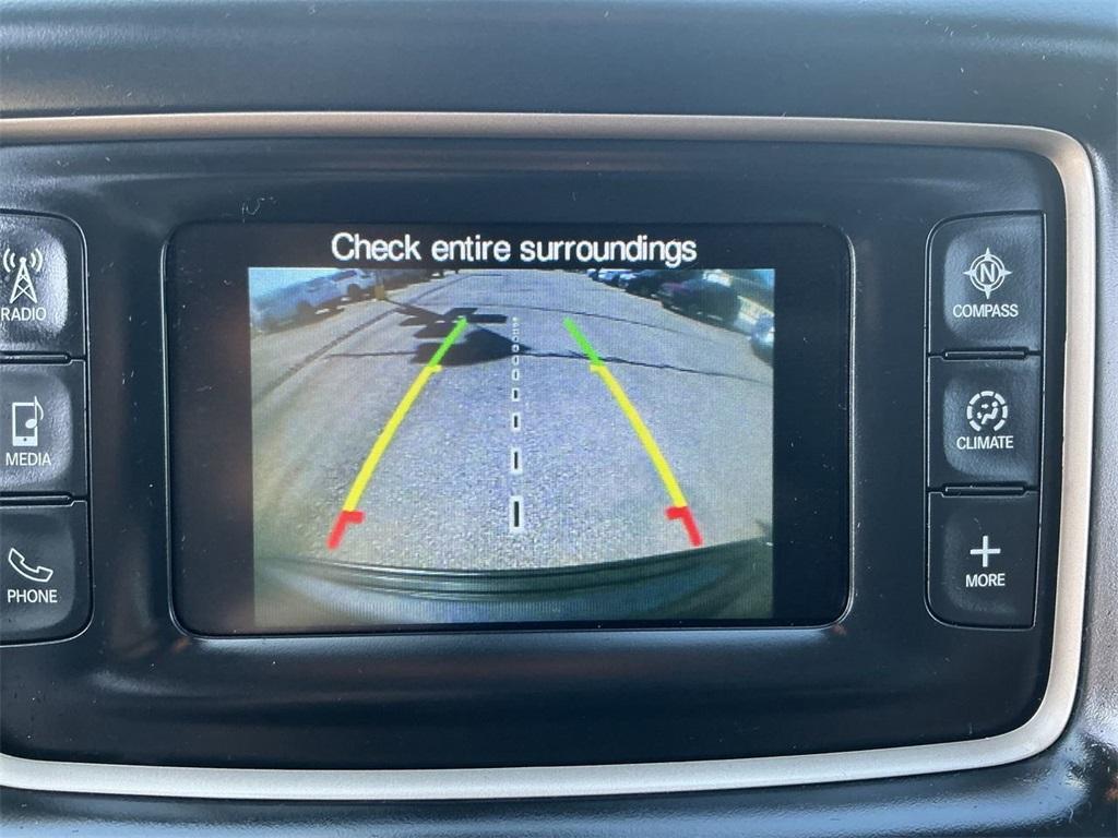 used 2017 Jeep Grand Cherokee car, priced at $14,998