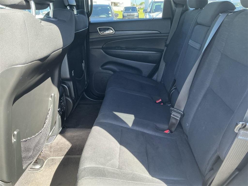 used 2017 Jeep Grand Cherokee car, priced at $14,998