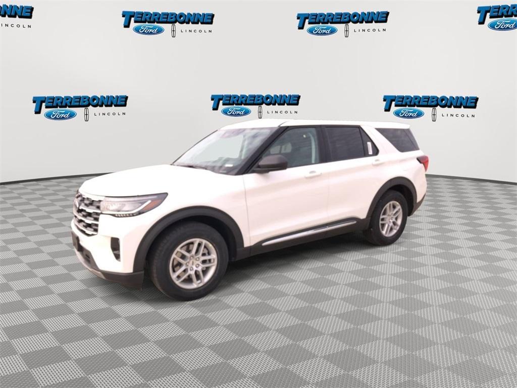 new 2025 Ford Explorer car, priced at $42,105