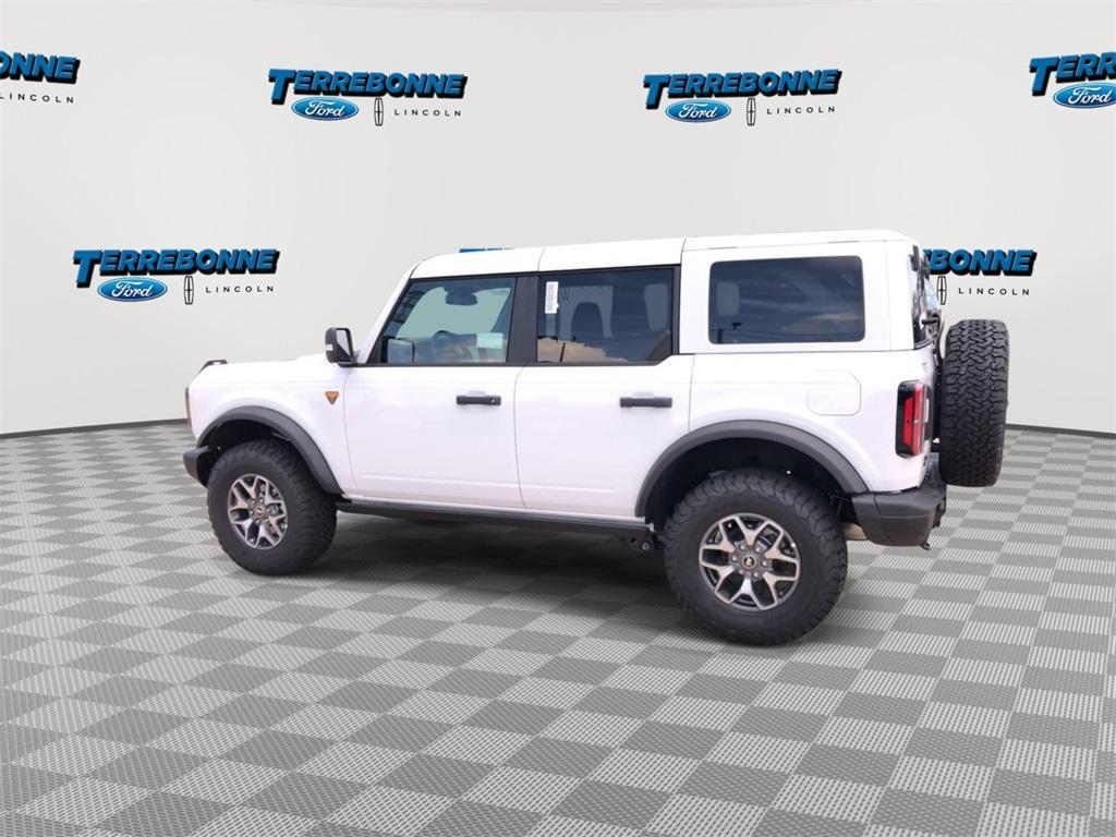 new 2025 Ford Bronco car, priced at $61,260