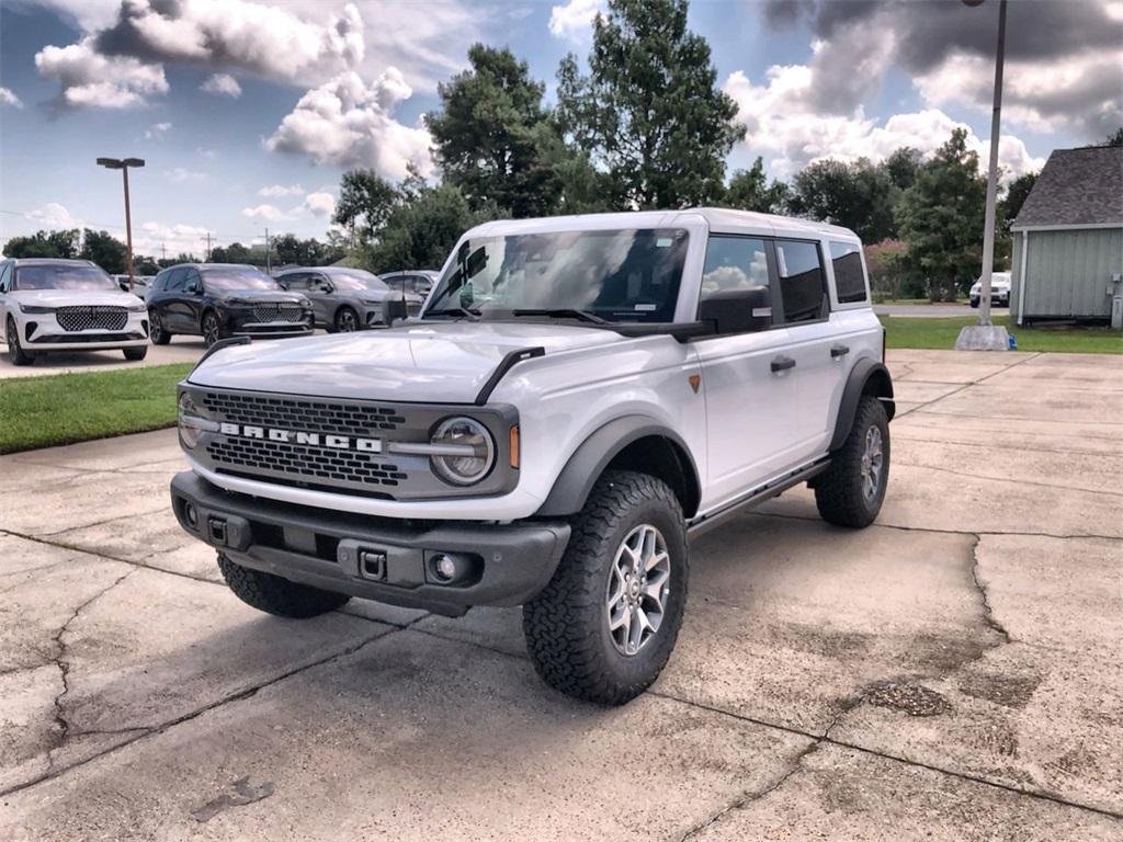 new 2025 Ford Bronco car, priced at $61,260