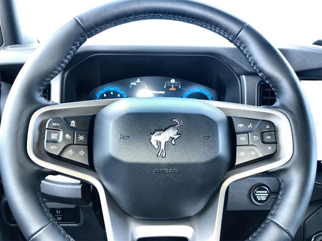 new 2025 Ford Bronco car, priced at $61,260