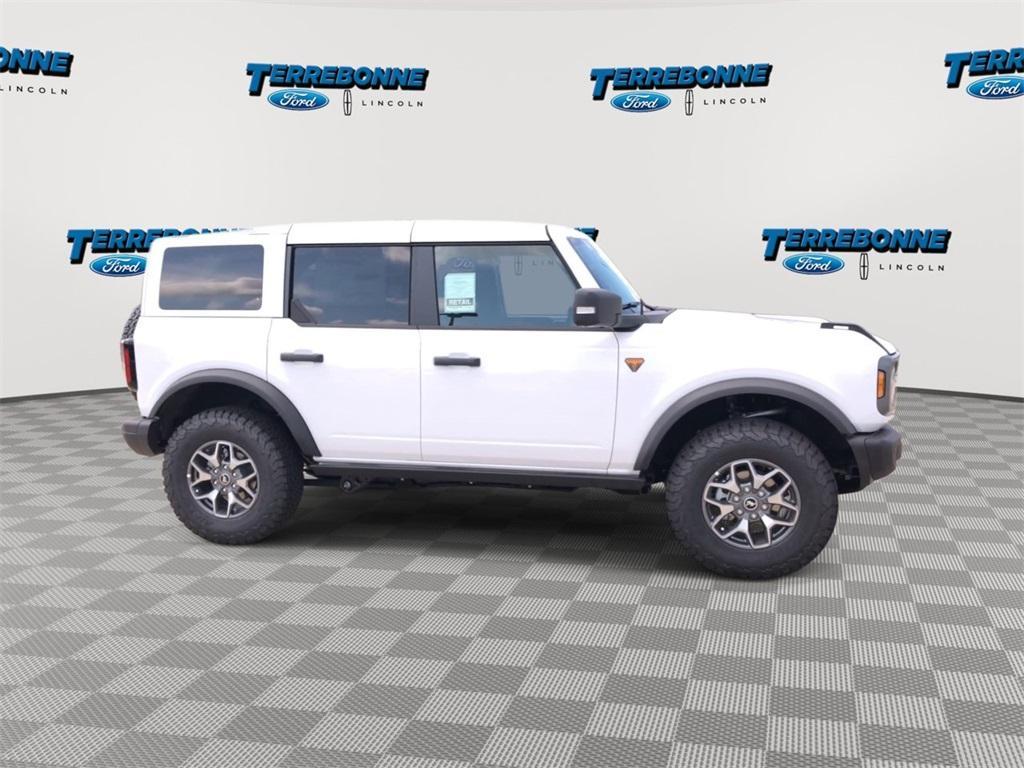 new 2025 Ford Bronco car, priced at $61,260