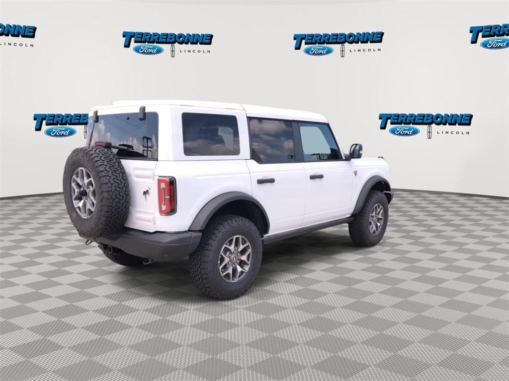 new 2025 Ford Bronco car, priced at $61,260