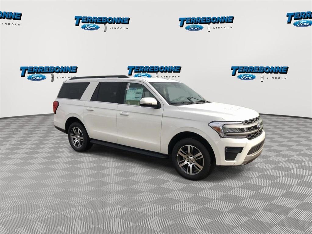 new 2024 Ford Expedition Max car, priced at $58,900